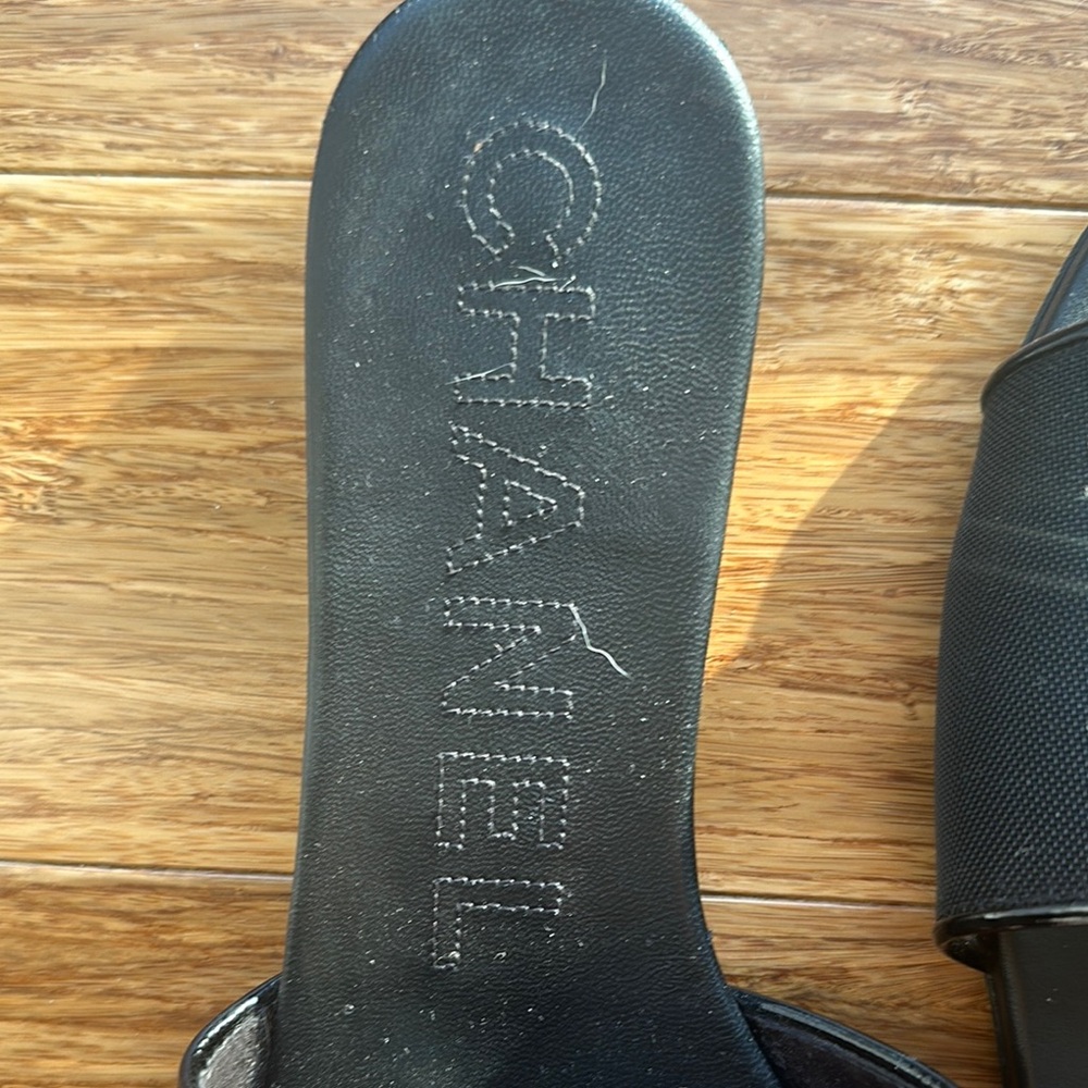 CHANEL Black Slide Sandals - Picture 5 of 5